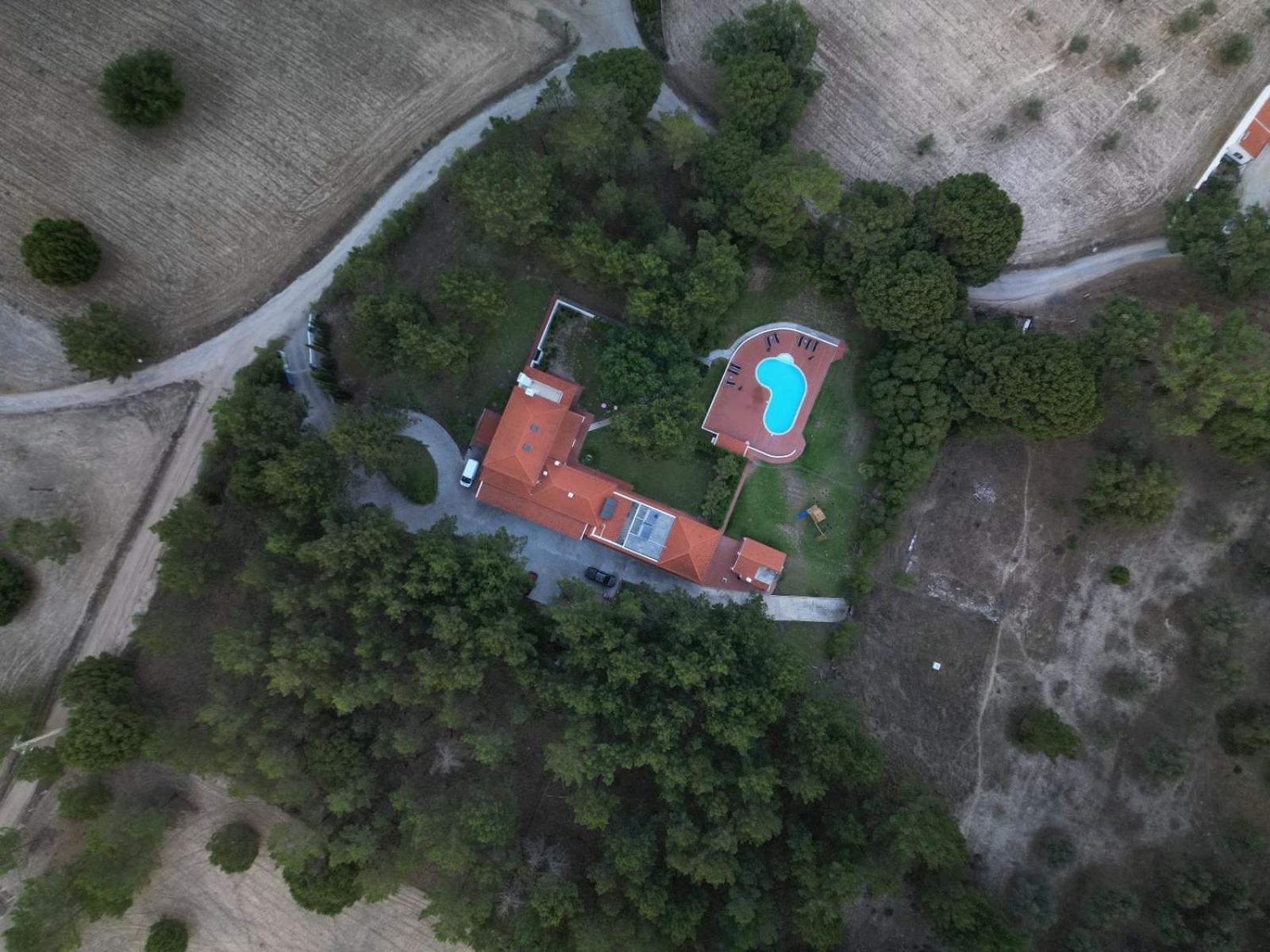 Quinta Da Alentegria - 4 Cottages Met Lounge En Verwarmd Zwembad Van April Tot Eind September! 알카세르두살 외부 사진