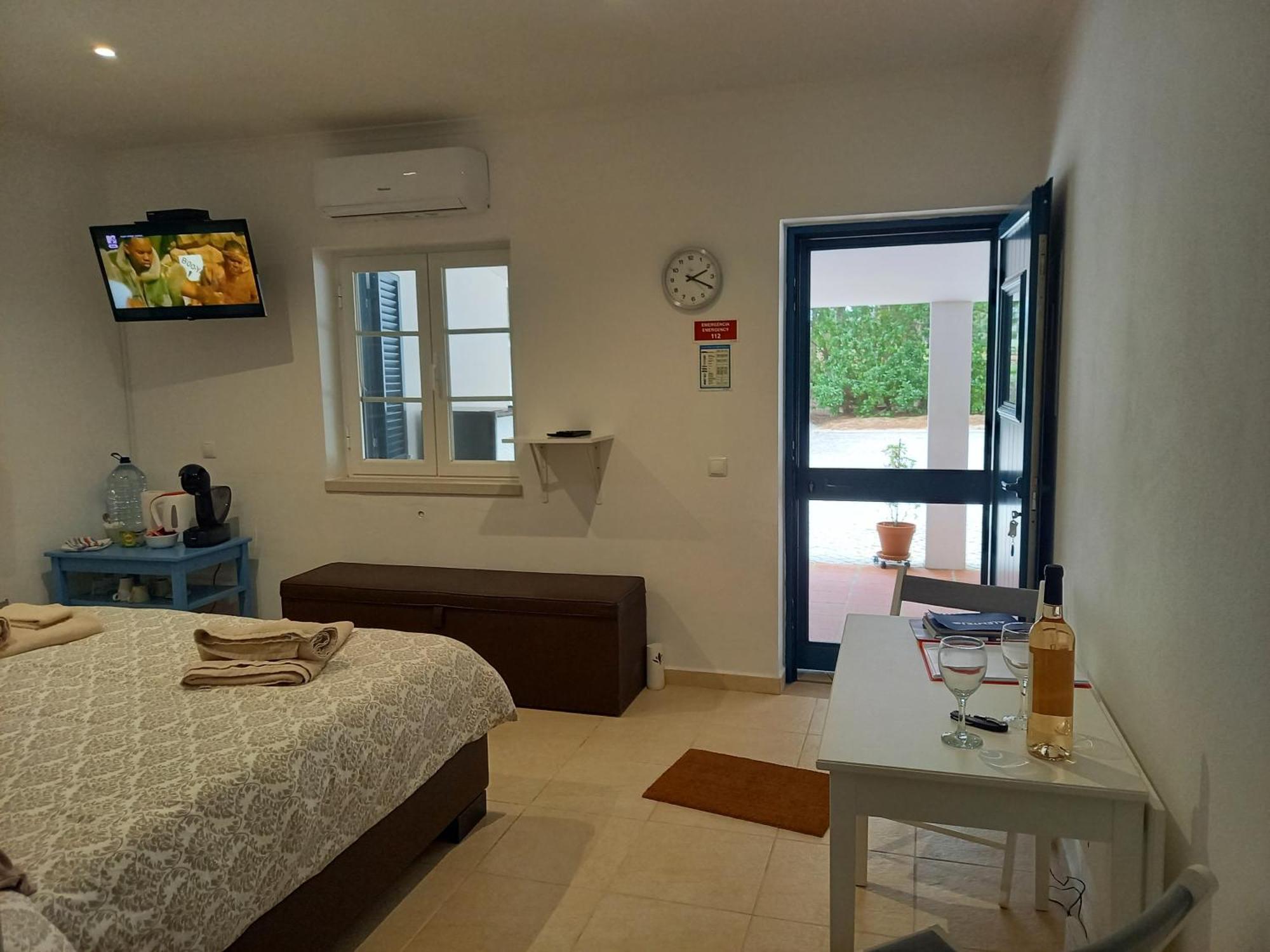 Quinta Da Alentegria - 4 Cottages Met Lounge En Verwarmd Zwembad Van April Tot Eind September! 알카세르두살 외부 사진
